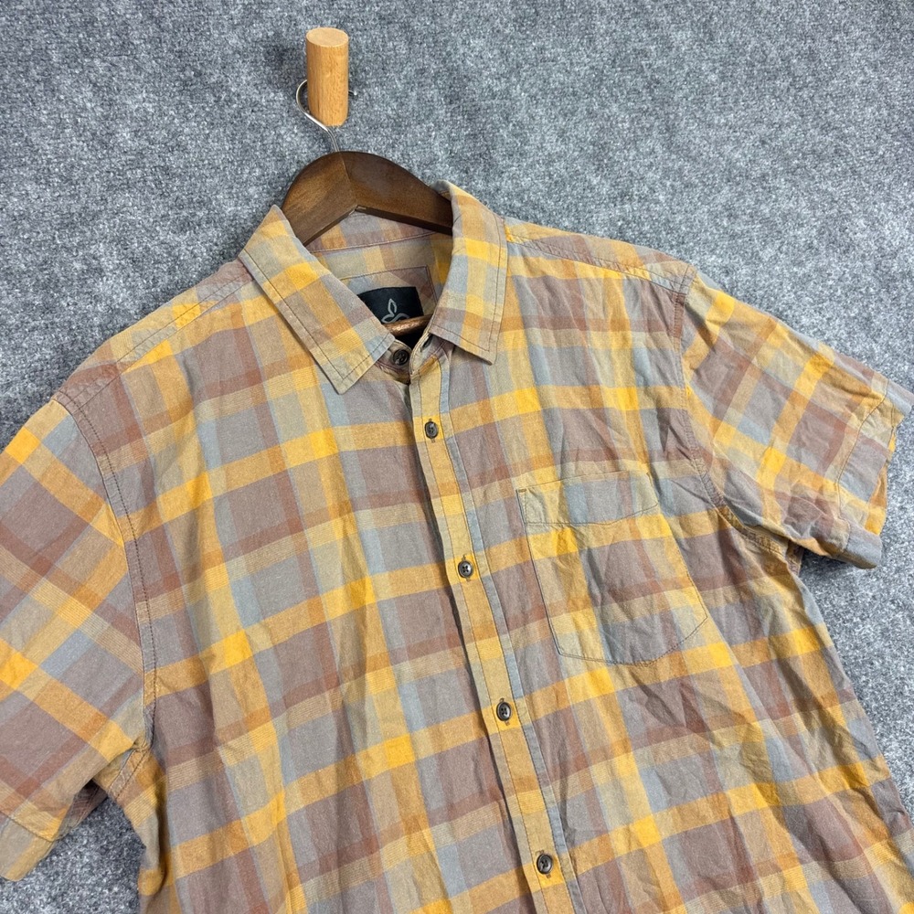 Prana Mens Large Plaid Short Sleeve Button Down Shirt Yellow Brown Grey Casual